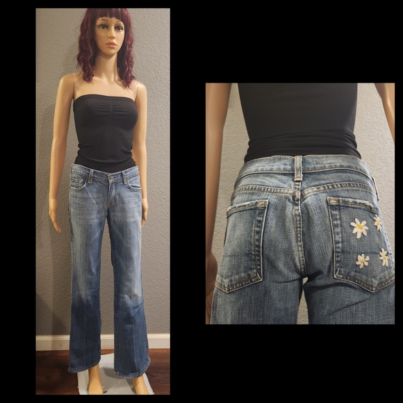 Awesome VTG Daisy Flare Jeans - Picture 1 of 16